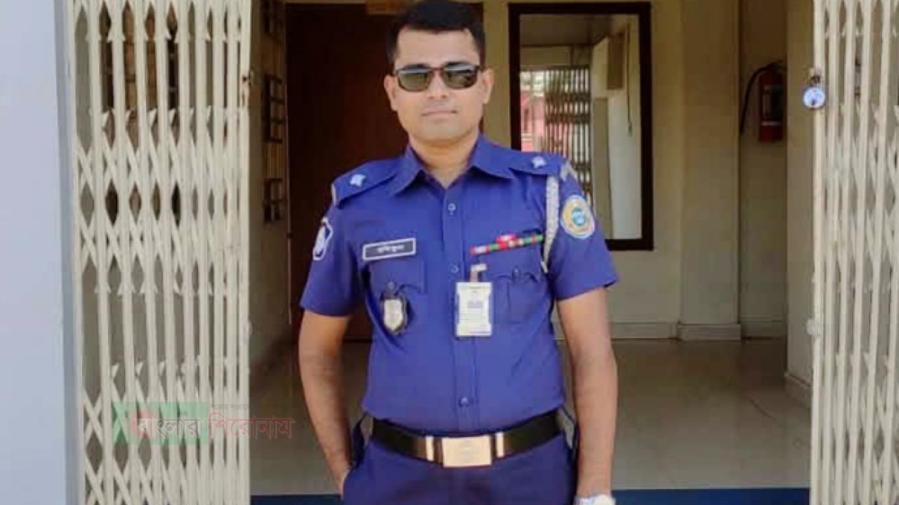 দুমকির পুলিশ পরিদর্শক রফিকুল ইসলাম আইজিপি ব্যাজে ভূষিত