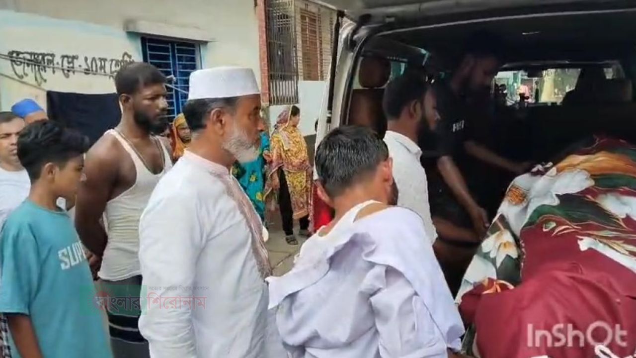 স্ট্রোকজনিত গৃহবধূর মৃত্যু ফ্রি অ্যাম্বুলেন্সও আর্থিক সহায়তা দিল কফিল আহমাদ 