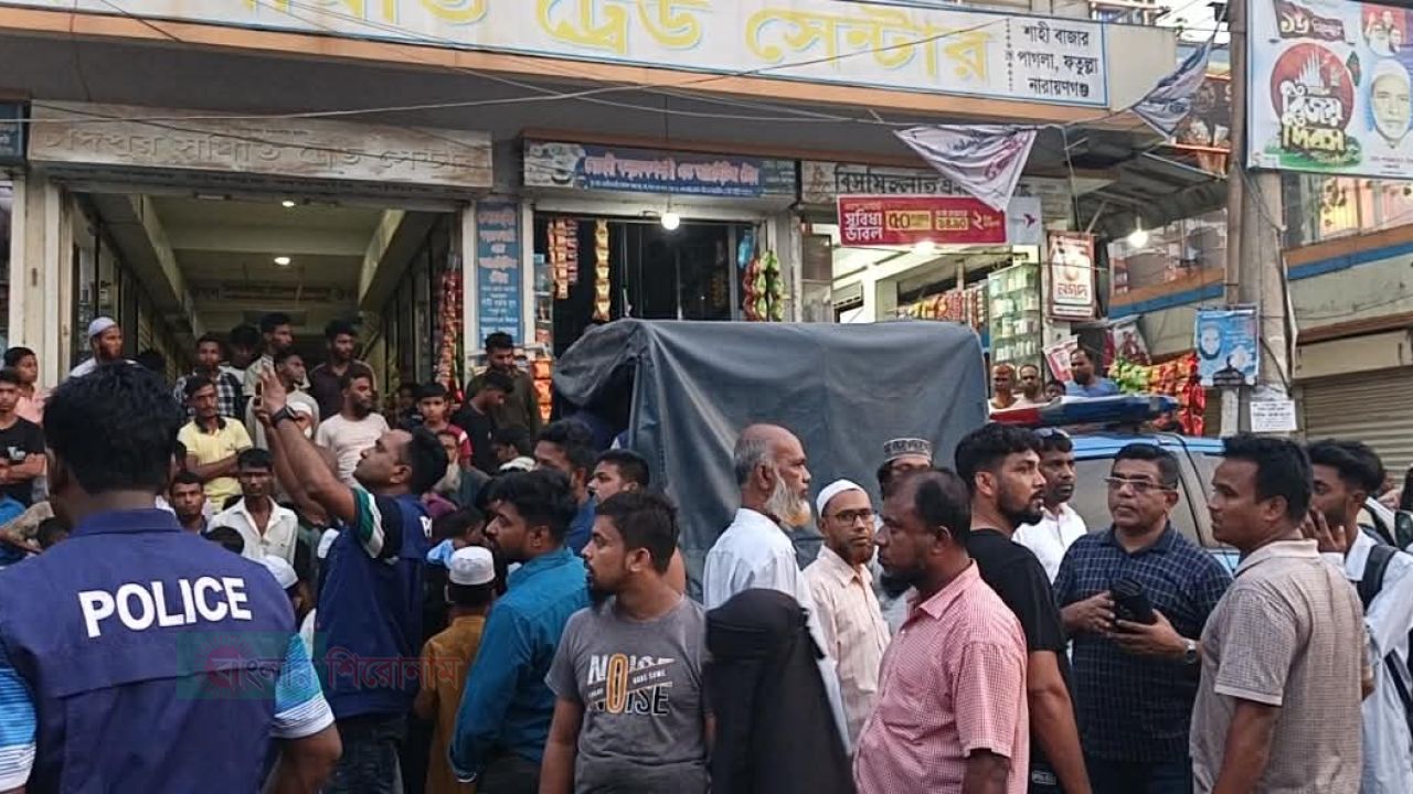 কুতুবপুরে মাদক সন্ত্রাস চাঁদাবাজ কিশোর গ্যাং এর বিরুদ্ধে যৌথ বাহিনীর অভিযান 