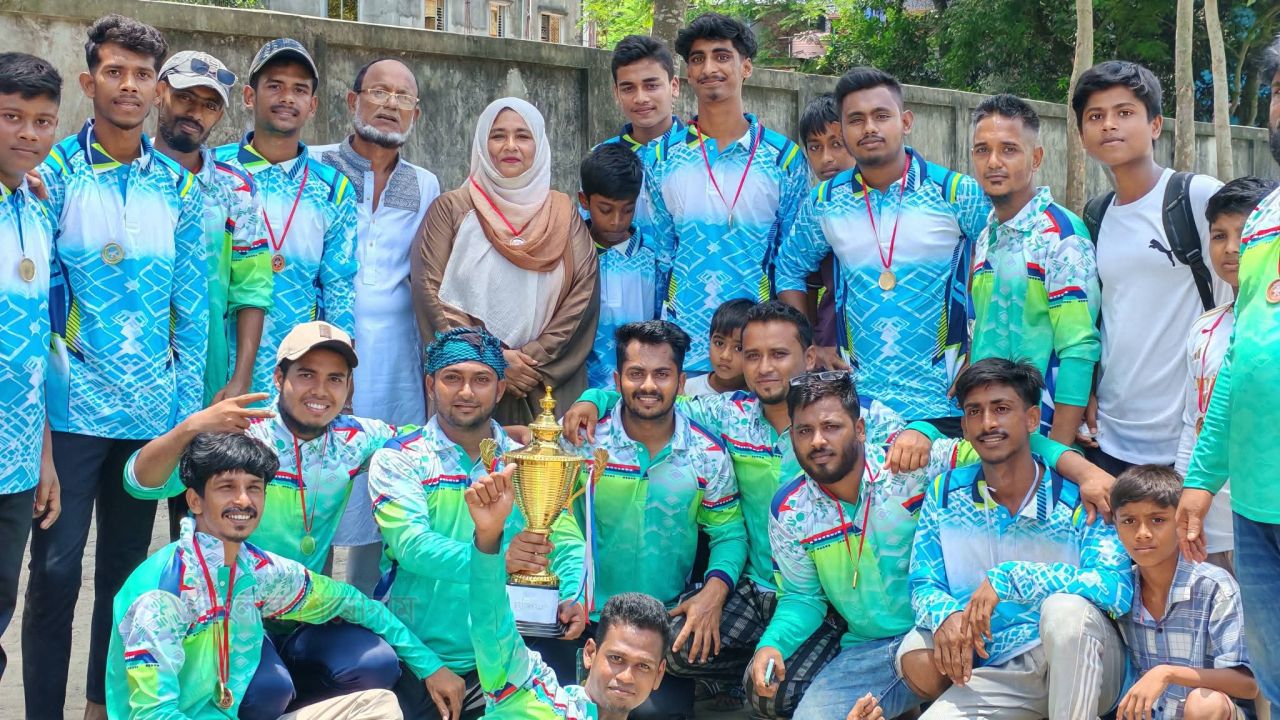কল্যান্দী যুব সমাজের উদ্যোগে ৪র্থ তম ক্রিকেট টুর্নামেন্ট সম্পন্ন ​