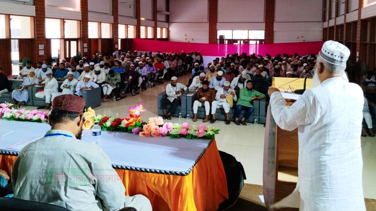 মানবতার কল্যাণে নিজেদেরকে নৈতিক আদর্শিকভাবে গড়ে তুলতে হবে- আবদুর রব