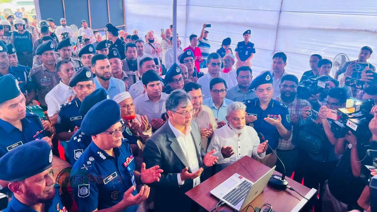 এআই ক্যামেরা স্থাপনায় চাঁদাবাজি বন্ধ হবে মহাসড়কে -স্বরাষ্ট্রমন্ত্রী সালাহউদ্দিন আহমদ