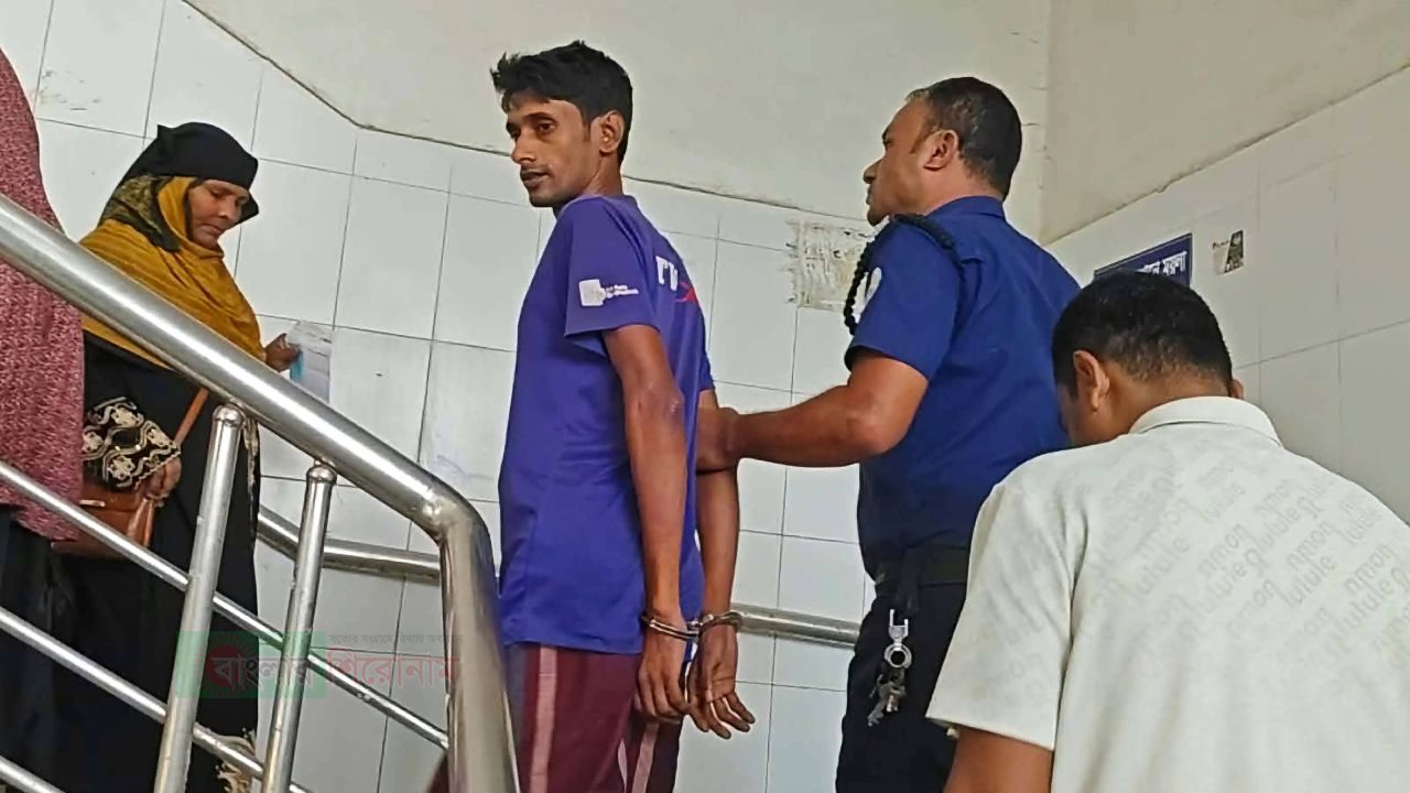 কালবেলার বরগুনা প্রতিনিধির হাতে হাতকড়া, সাংবাদিক সমাজের প্রতিবাদ
