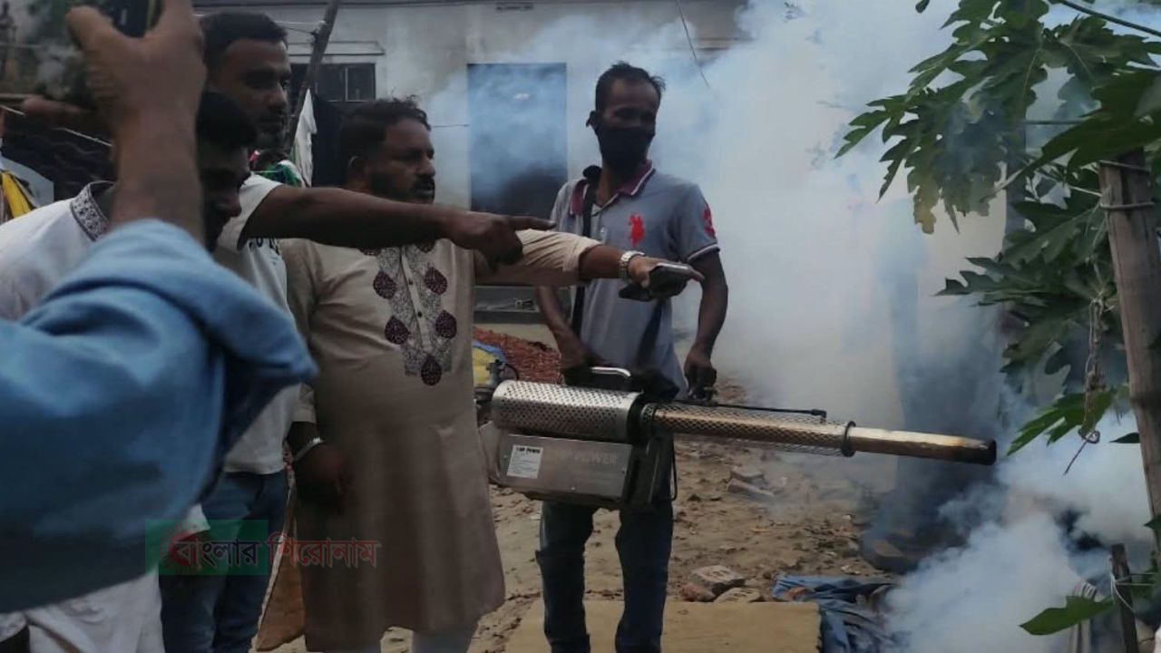 নারায়ণগঞ্জ সদরে ডেঙ্গু প্রতিরোধে সকল ইউনিয়নে মশক নিধন অভিযান 