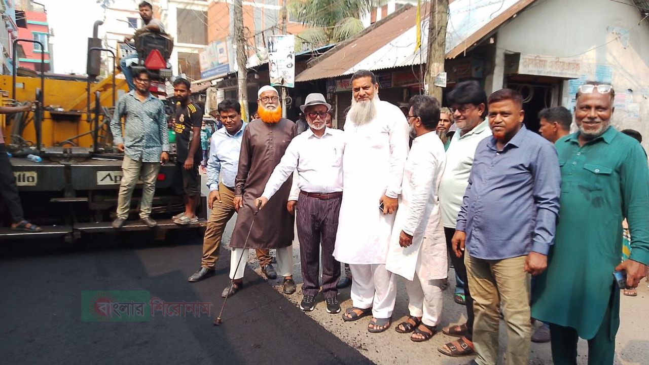 প্রশংসায় সিটি প্রশাসক এড শাখাওয়াত ২৩ নং ওর্য়াডে উচ্ছেদ নয়, ব্লডোজার চালানো হবে
